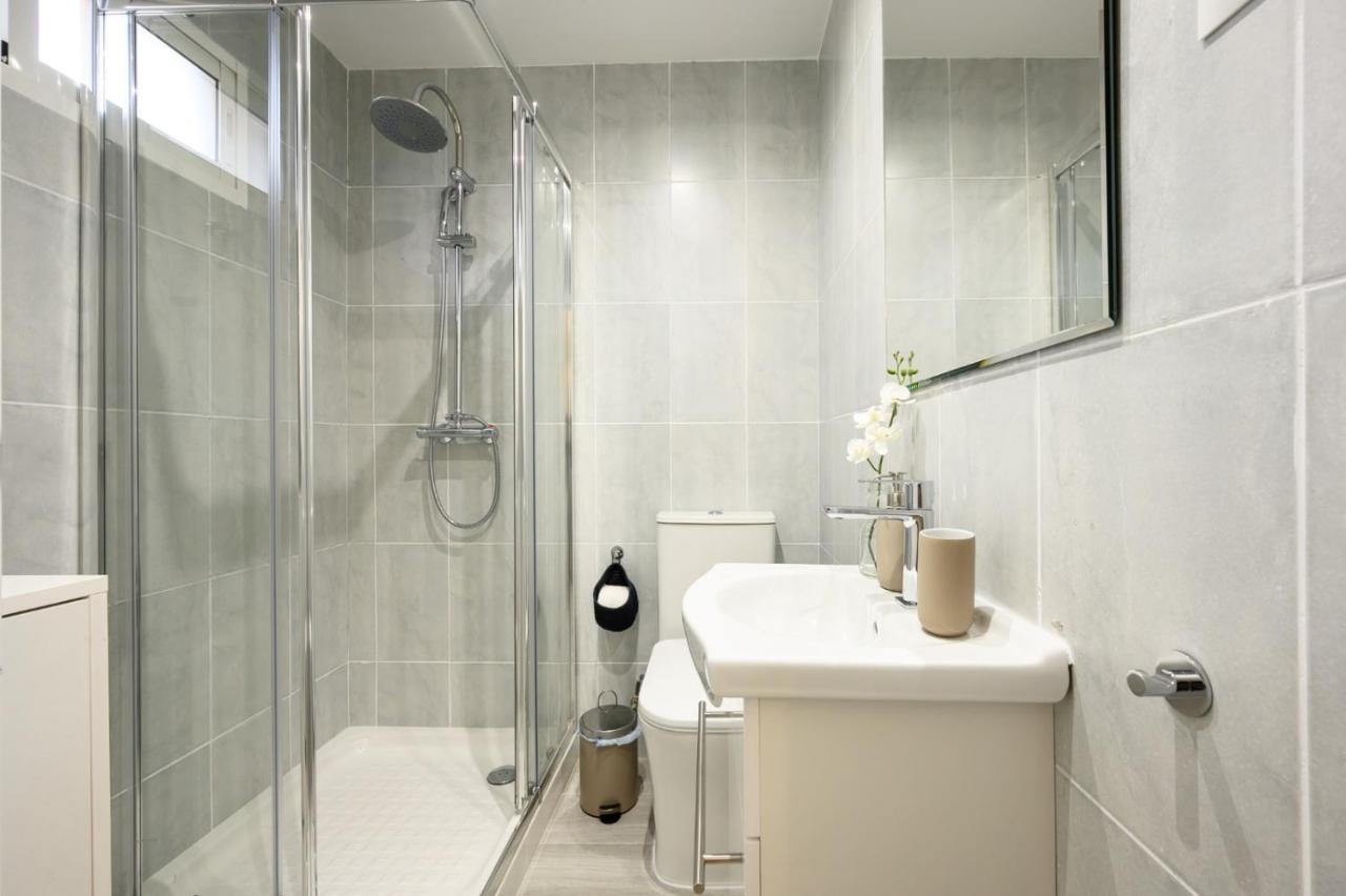 Ramon Y Cajal By 10Tosea Apartment Fuengirola Bagian luar foto